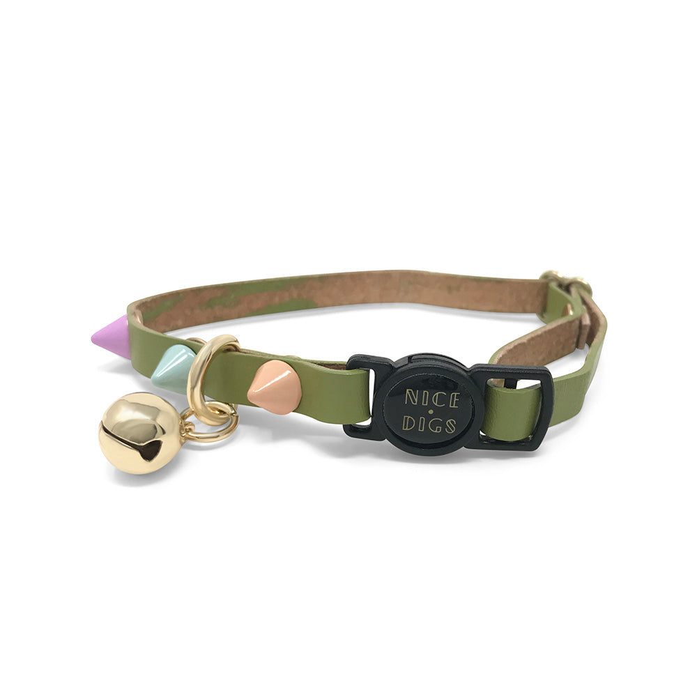 Spike Leather Cat Collar - Mini Golf